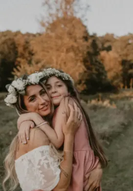 人妻堅強地與女兒生活。翻攝Facebook/Are We Dating the Same Guy