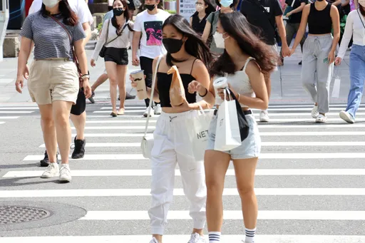 南部明氣溫亮黃燈！恐飆破36℃　局部地區將有短暫陣雨