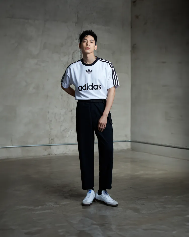 林柏宏腳踩SAMBA OG鞋款。品牌提供