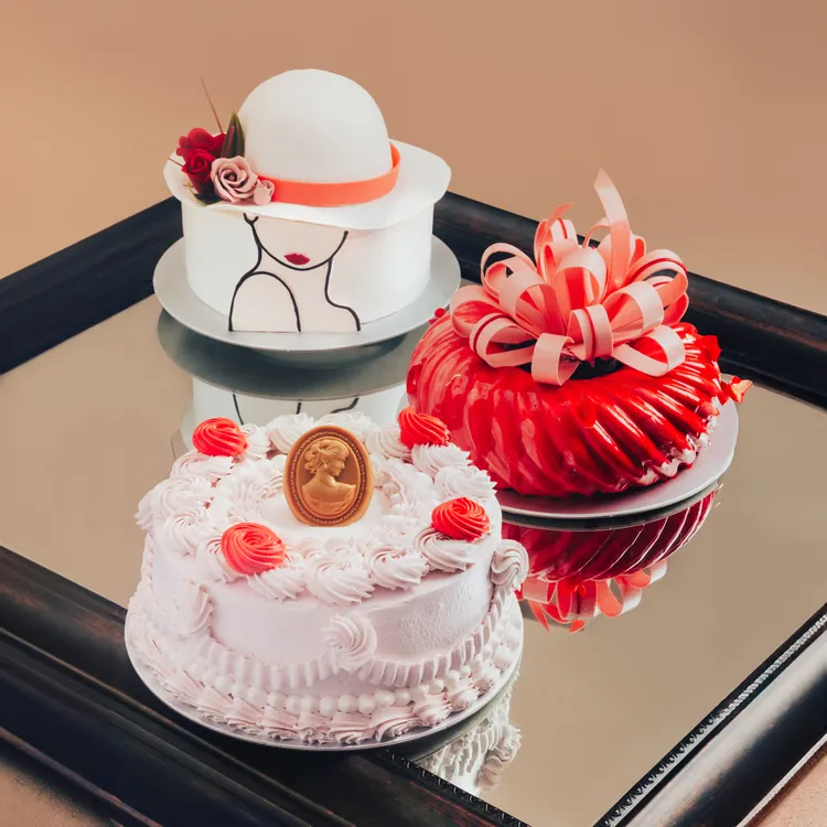 台北君悅酒店母親節蛋糕。業者提供