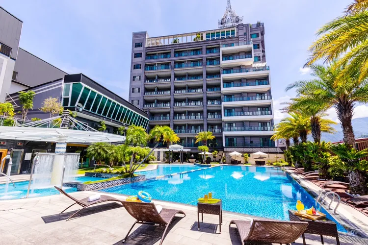 可樂旅遊高鐵假期．「南投埔里承萬尊爵渡假酒店自由行2日」推薦給親子共遊的家庭。業者提供