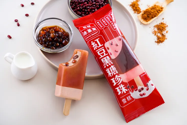 桂冠冰菓室「紅豆黑糖珍珠雪糕」。業者提供