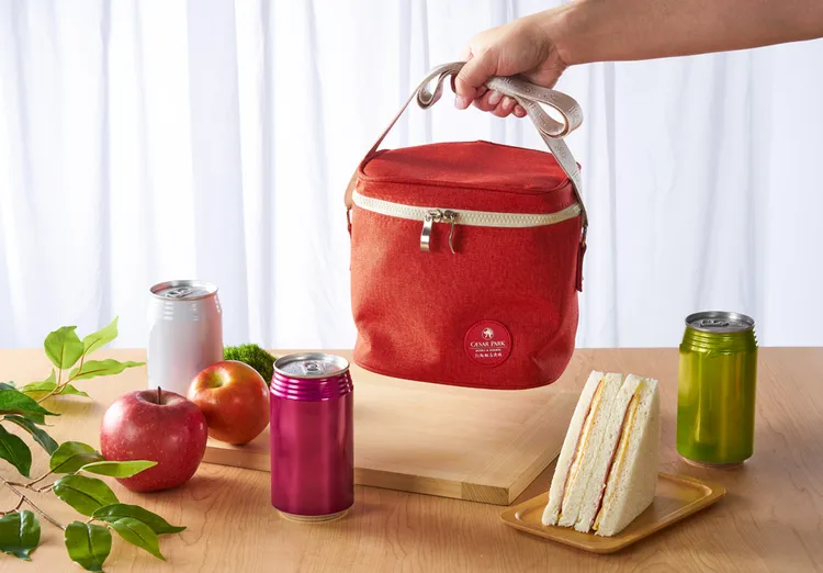 凱撒圓筒保冷包。業者提供