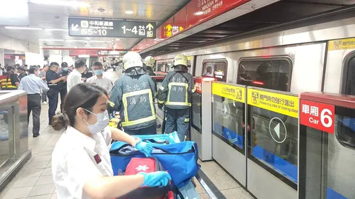 男子落軌捷運民權西路站 北捷:將依法開罰最重100萬元