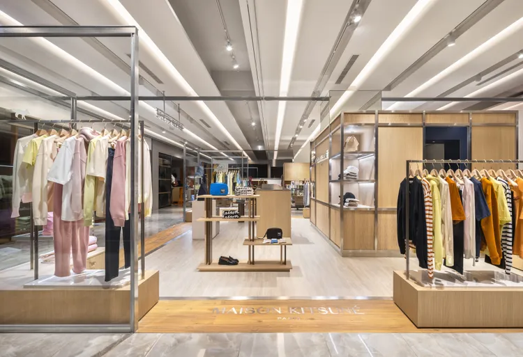 全新門市店裝以明亮風格為主。品牌提供