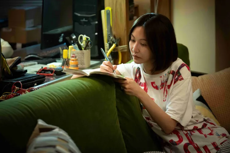 曾莞婷被指「媽味」十足。三立提供