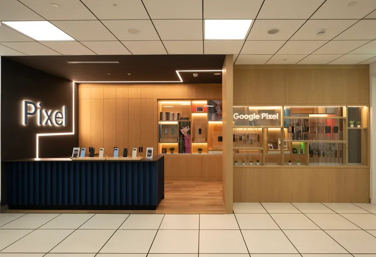 Google新大樓中的Pixel展示區。Google提供。