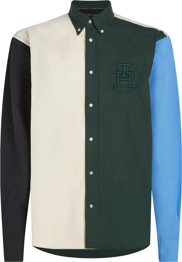 色塊拼接長袖襯衫，5380元。品牌提供