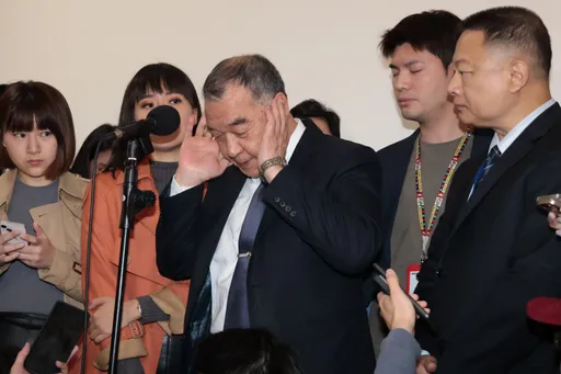 黃曙光辭國造潛艦召集人! 邱國正發聲了:他心裡感受「我感同身受」