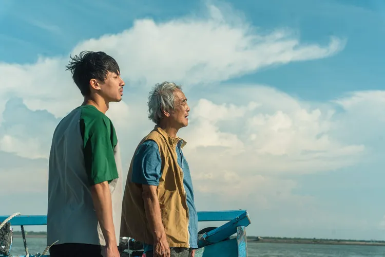 探討蚵農父子關係的公視學生劇展《蚵仔》洪毓璟（左）與蔡明修。公視提供