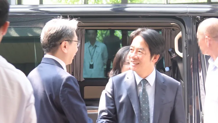 賴清德前往國家安全局。國安局提供