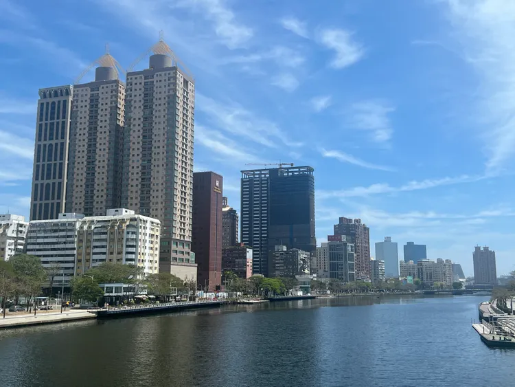 亞洲新灣區住宅多屬中大坪數，對於購屋族而言置產壓力大。葉家銘攝