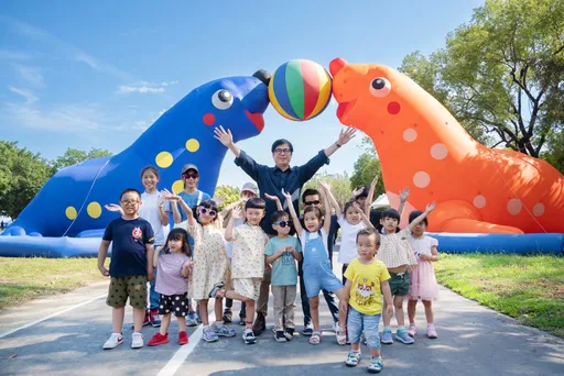 大人小孩看過來!巨型海洋生物總動員 高雄兒童節打造超大型海洋樂園