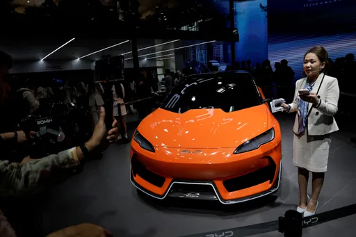 中國推動汽車以舊換新 換購新能源車補貼4萬5