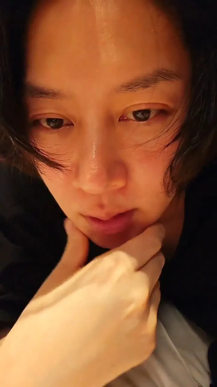 希澈在IG開直播，提到來台前本來跟具俊曄約好見面，但他剛好回韓國錯過。翻攝希澈IG