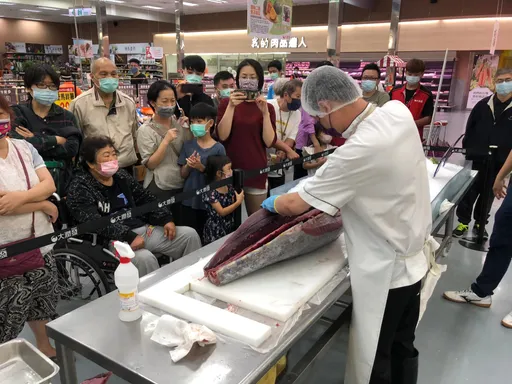 大潤發鮪魚季開跑! 指定鮪魚商品滿399元贈壽司9折券