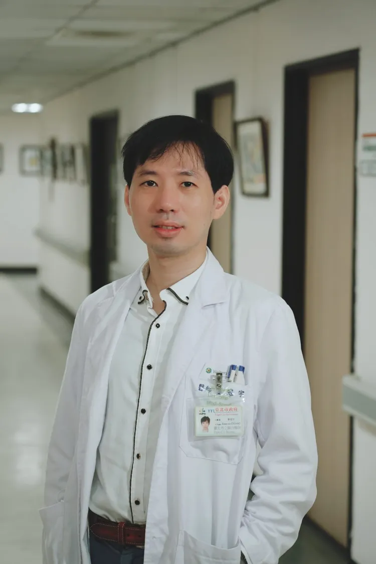 翻攝《姜冠宇醫師》粉絲頁