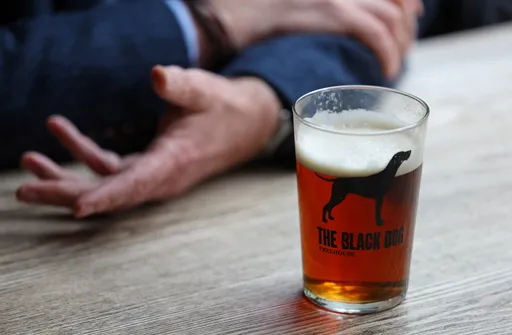 法院認證男子身體自己會釀酒 酒駕無罪