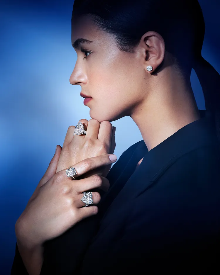 De Beers展現精湛切割技法的白鑽作品。品牌提供