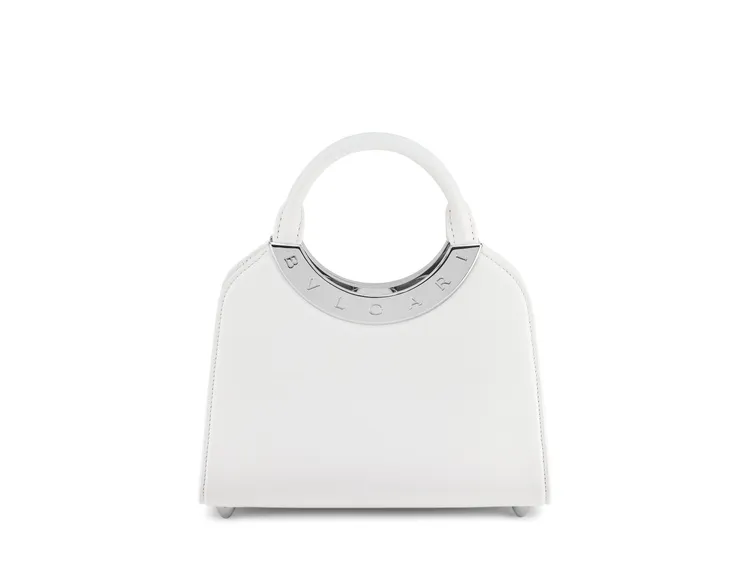 Roma閃耀鑽石白色都會小牛皮手提包，價格店洽。品牌提供