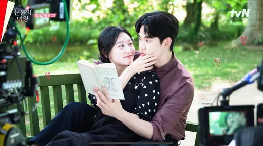 中国影剧圈也在追《泪之女王》！ 美女编剧夸天赐CP感拯救离谱剧情