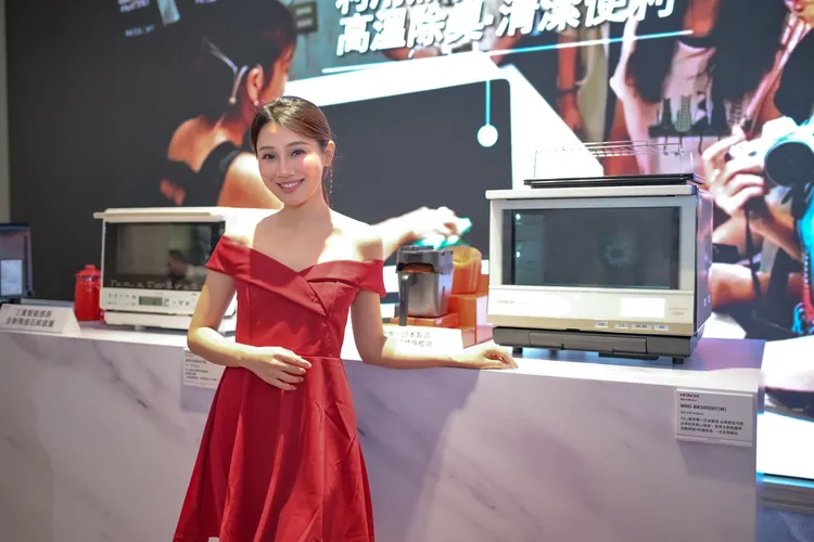 日立家電料理爐廣受大眾及專業主廚好評。業者提供