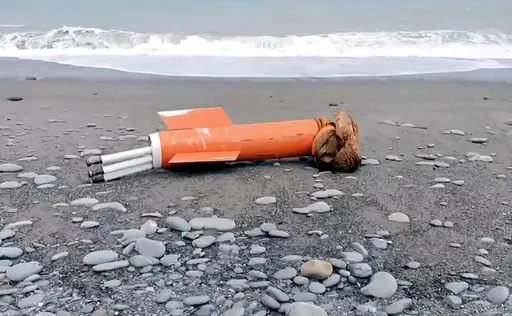 台東海邊民眾撿到飛彈? 陸軍證實:訓練用「空中靶彈」