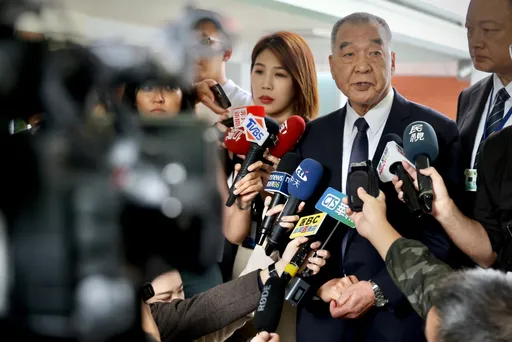 賴清德、蕭美琴明聽取機密簡報 邱國正證實:報告已經排定了