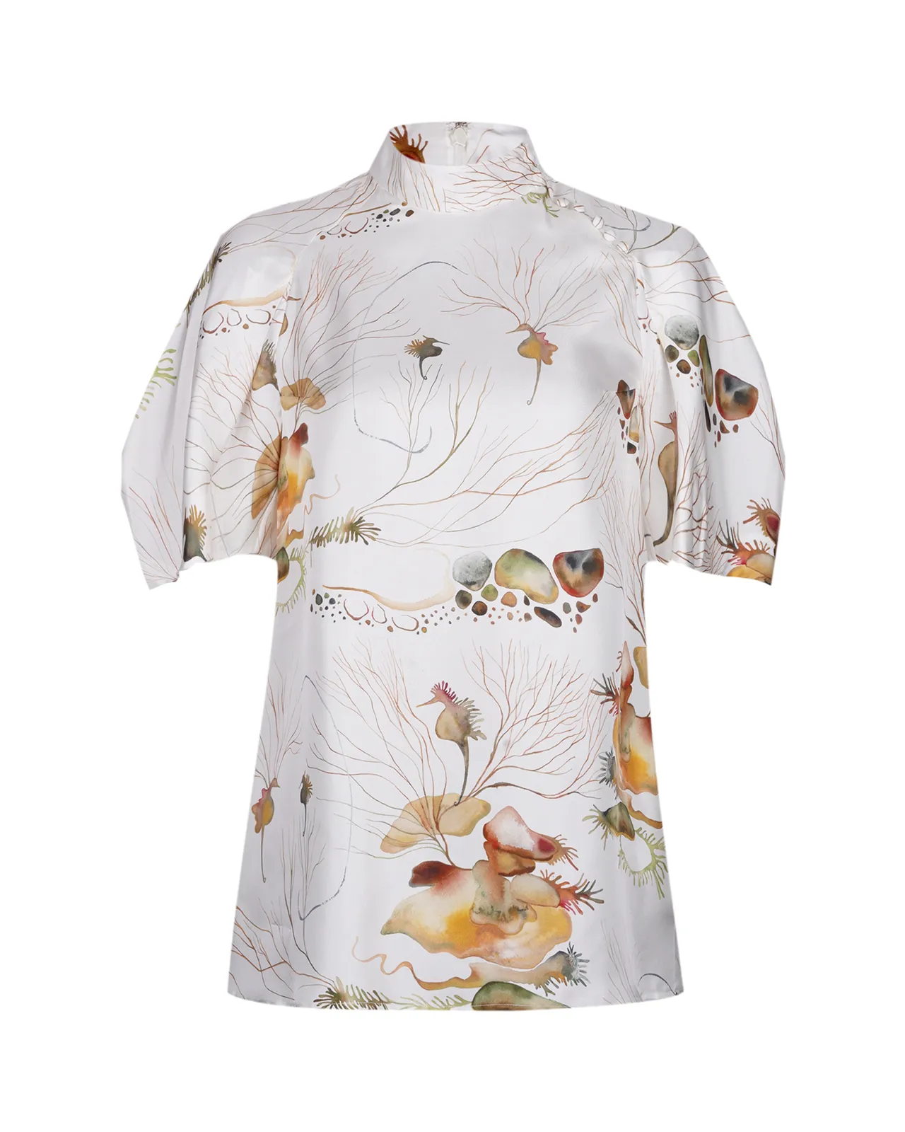 女款真絲印花斜襟上衣，3萬1800元。品牌提供