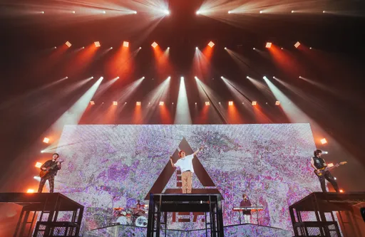 八三夭開唱驚遇「百年一遇」暴雨 感恩粉絲拉十小時車程力挺