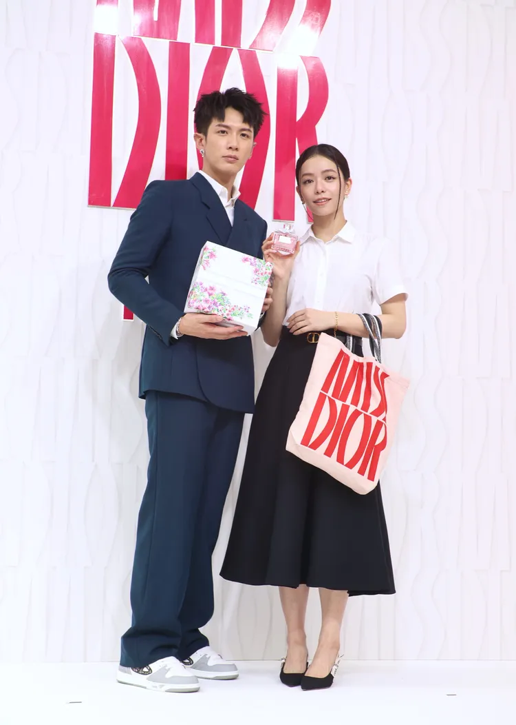 柯震東（左）與宋芸樺。攝影中心攝