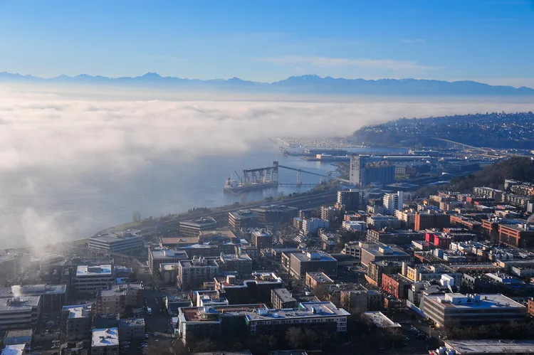 從太空針塔觀景台俯瞰西雅圖。田欣雲攝