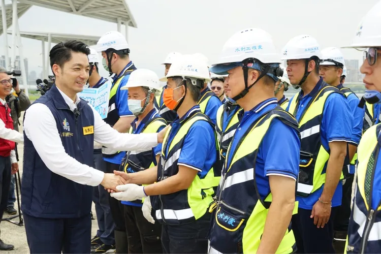 水利處表示，北市建置有全國目前唯一的「抽水站自動化遠端監控系統」。北市水利處提供