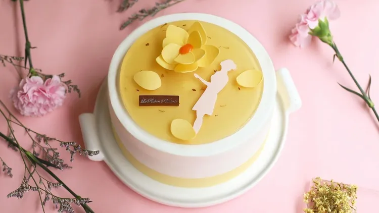 「法朋」首次以白木耳為主角，打造母親節具有革命性的母親節蛋糕「桂香蜜耳」。業者提供