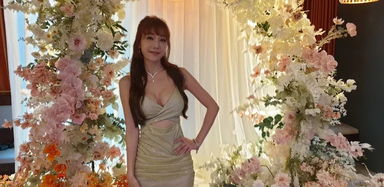 胡文英以低胸爆乳裝，大秀32D奶。張瑞振攝