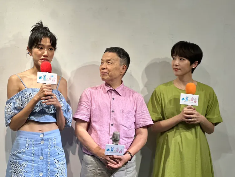 林意箴（左起）、王小棣和林子熙。趙大智攝