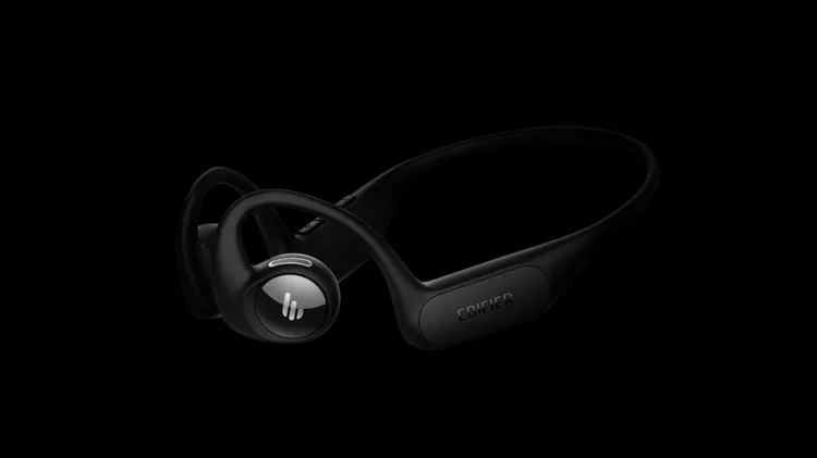  Comfo Run 配備了雙麥克風及 ENC 降噪功能以提升通話品質，透過波束成型演算法強化人聲、弱化周圍噪音。業者提供