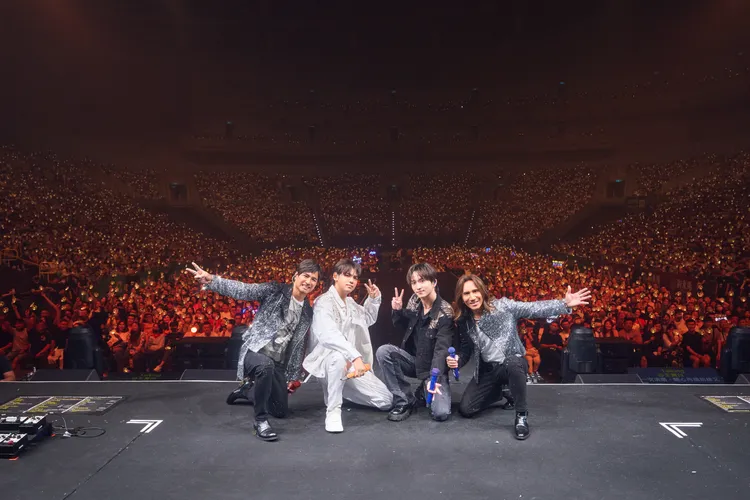 九澤CP與動力火車開心大合照。華研國際提供