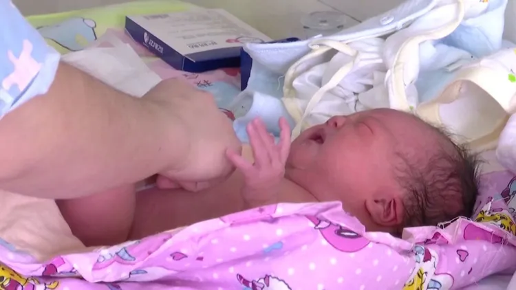 中國今年因為龍年因素，生育率可能會提高。資料照片
