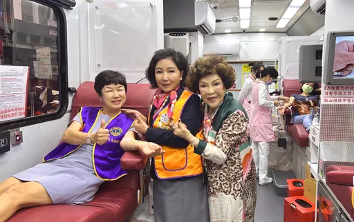 「阿姑」地震搖再大也不怕 李朝永擁入懷「有老公真好」