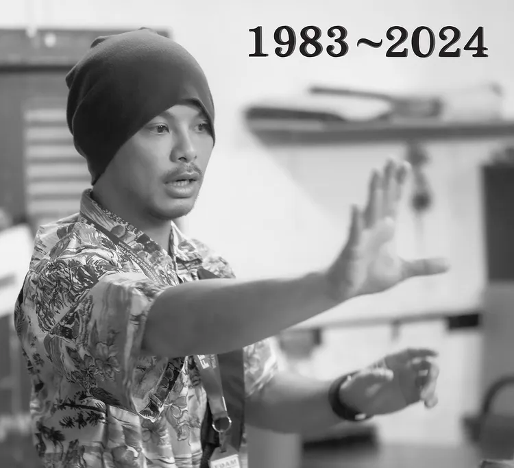 黃明志社群昨貼出黑白照與年份，讓網友嚇了一跳。翻攝黃明志臉書