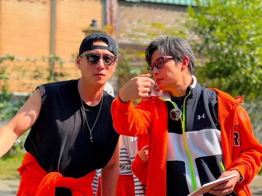 鄭人碩恥度大開 百貨賣場公然做這件事