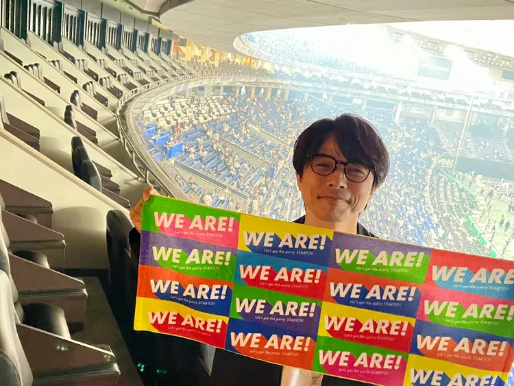 井之原快彥擔任STARTO行銷長，昨在東京巨蛋觀賞演出。翻攝we_are_starto X