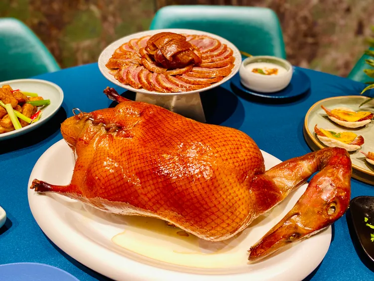 招牌櫻桃鴨。王志弘攝