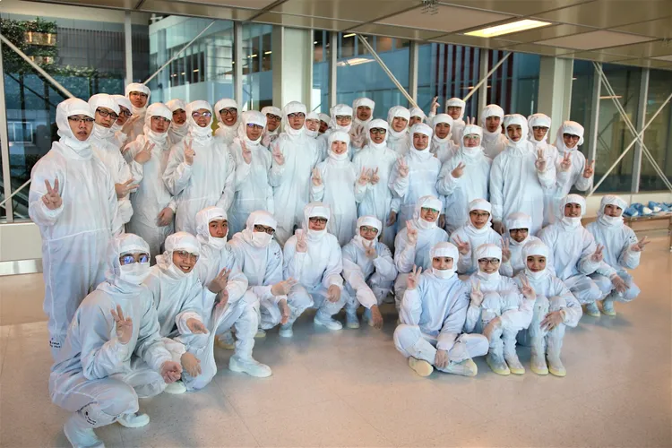 北科大學生參訪台積電晶圓廠。北科大提供