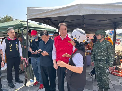 花蓮交通全斷如孤島! 林右昌曝搶修進度:台鐵4日凌晨可「單向通車」