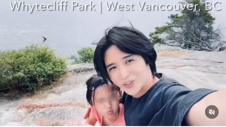 紀佳松（右）和女兒感情很好。翻攝紀佳松IG