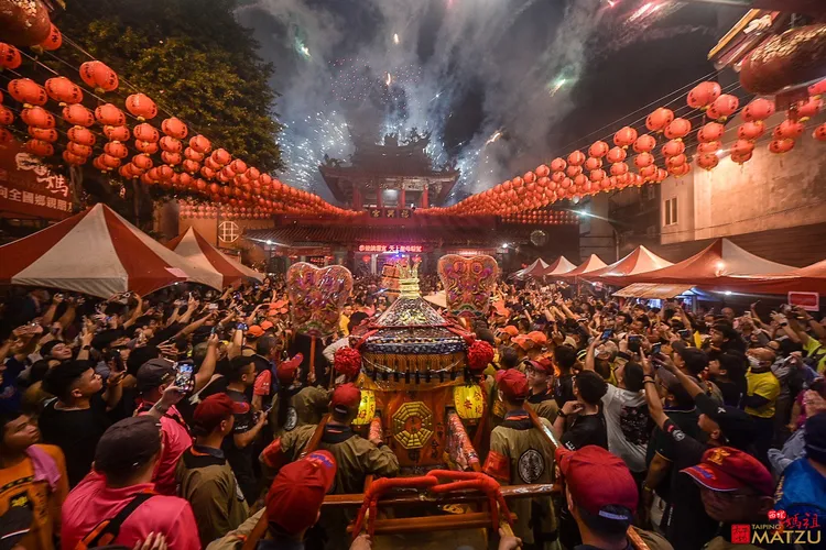 大甲媽昨晚駐駕西螺福興宮。翻攝臉書「西螺福興宮太平媽」