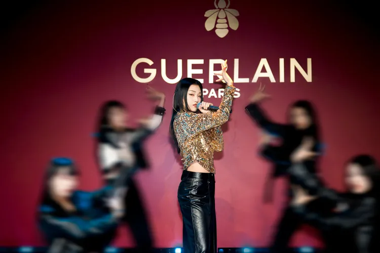 「火箭少女101」隊長Yamy郭穎原本被網友看好搶本季浪姐C位。翻攝郭穎微博