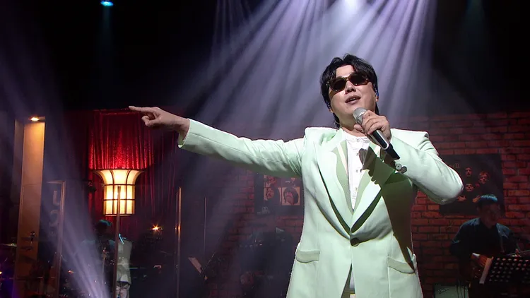 蕭煌奇上《那些年那些歌》演唱許多經典好歌。年代提供